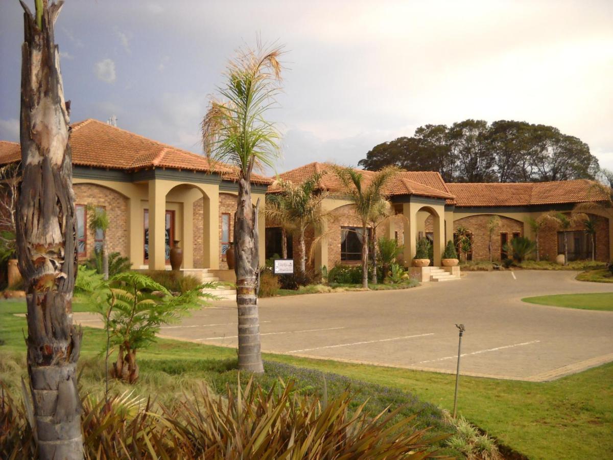 Witwater Guest House & Spa 켐턴파크 외부 사진